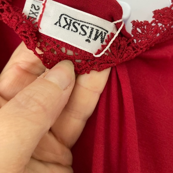 Missky Red Lace Babydoll top with sheer sleeves 2X NWT - Picture 4 of 5